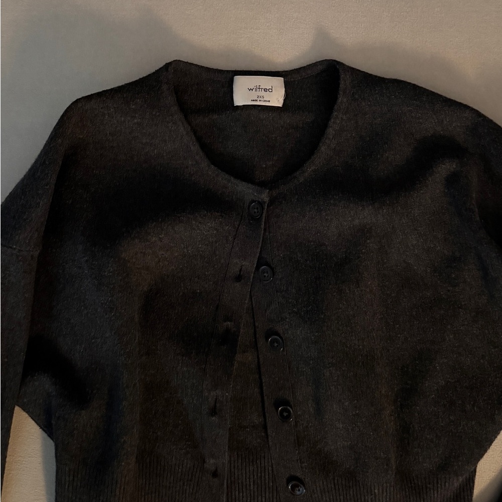 aritzia go lightly cardigan